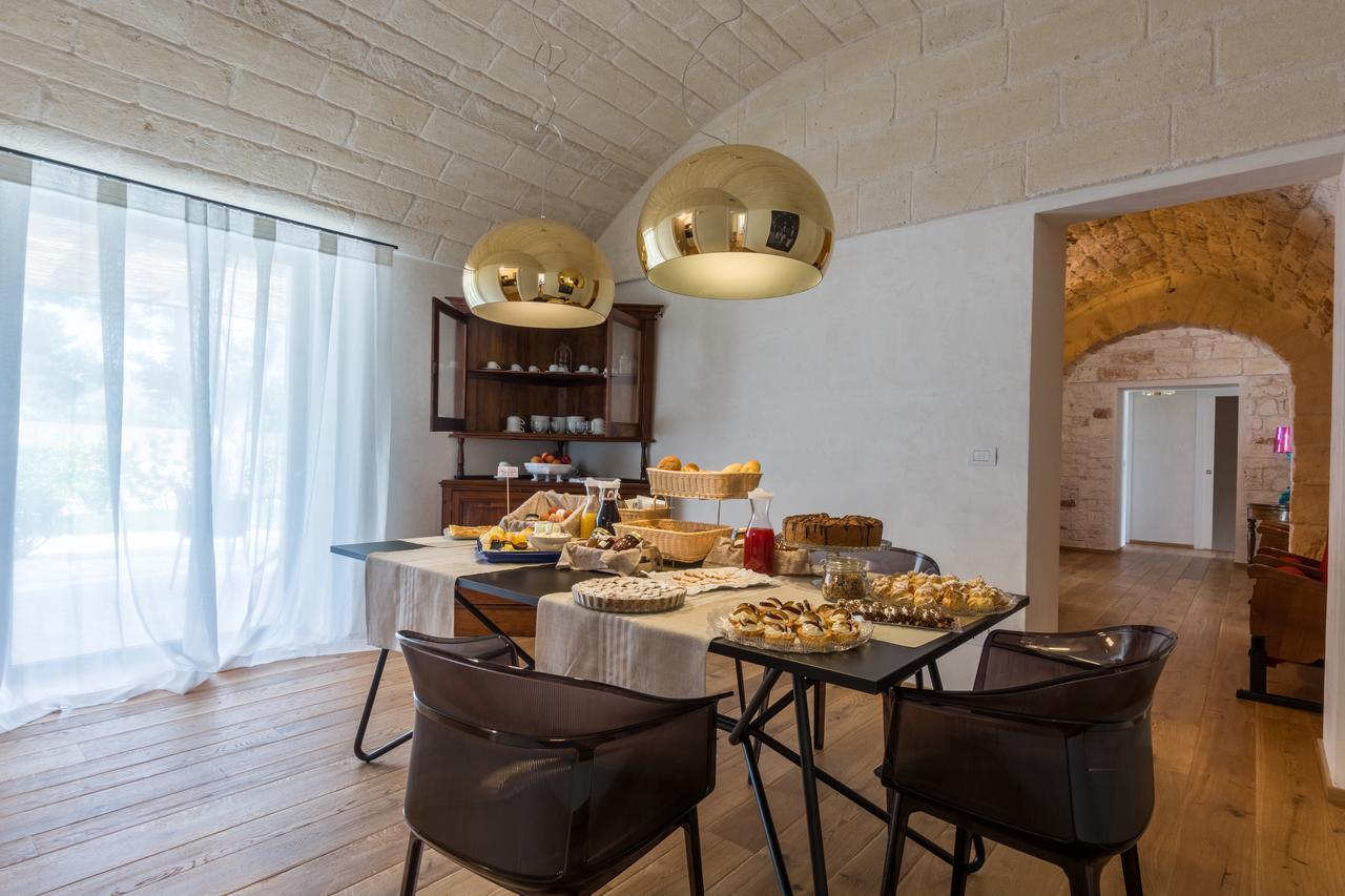 לינה וארוחת בוקר אוסטוני Casale Ramunno מראה חיצוני תמונה